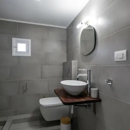 Μπαλκόνι Με Θέα / Viewtiful Balcony Apartment Adamantas  Exterior photo